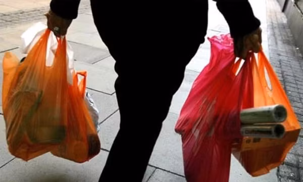 Canh bao tui nilon doc hai, tang nguy co ung thu