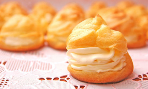 Cách làm nhân bánh su kem đơn giản thơm ngon tại nhà Cach lam nhan banh su kem don gian thom ngon tai nha