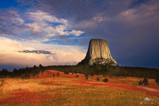 Kỳ bí tháp Quỷ bất ngờ mọc lên giữa vùng đồng bằng trầm tích - Hình 6 Ky bi thap Quy bat ngo moc len giua vung dong bang tram tich-Hinh-6