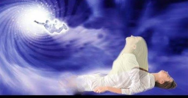 Chuyen gia giai ma soc ve linh hon va cuoc song sau khi chet-Hinh-5