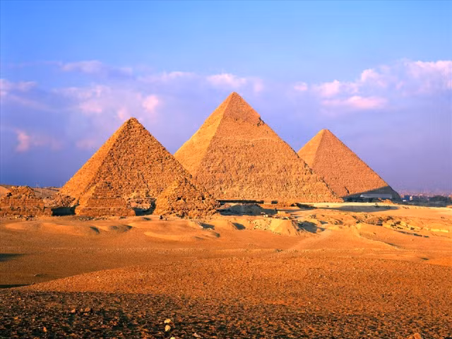 Nhung bi an chua co loi giai ve kim tu thap Ai Cap-Hinh-2