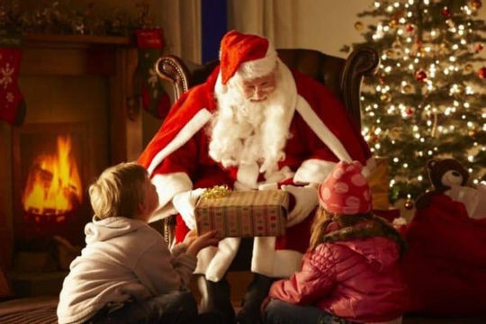 Đằng sau nhân vật ông già Noel là điều đặc biệt này Dang sau nhan vat ong gia Noel la dieu dac biet nay