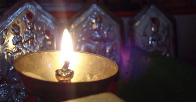 Giải mã bí ẩn ngọn đèn cháy sáng ngàn năm trong cổ mộ - Hình 2 Giai ma bi an ngon den chay sang ngan nam trong co mo-Hinh-2
