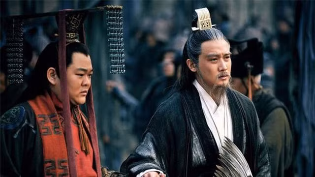 5 sai lam chet nguoi cua Gia Cat Luong-Hinh-12