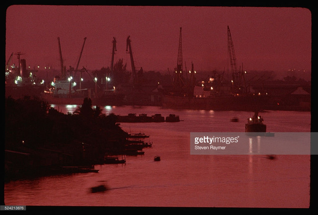 Dấu ấn Việt Nam cực mộc mạc những năm 1993 - 1994 - Hình 14 Dau an Viet Nam cuc moc mac nhung nam 1993 - 1994-Hinh-14