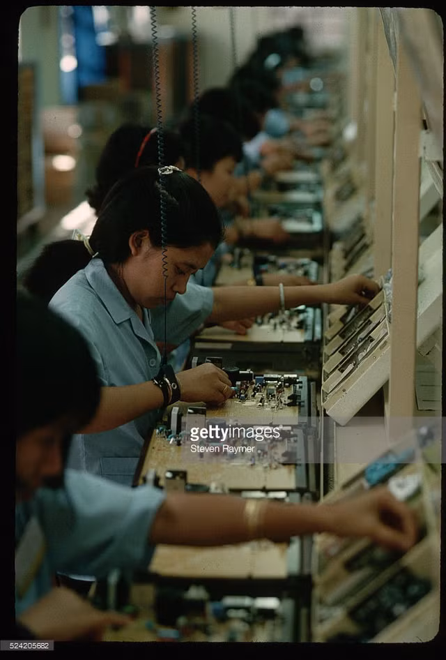 Dau an Viet Nam cuc moc mac nhung nam 1993 - 1994-Hinh-20