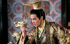 Tại sao thánh chỉ của hoàng đế xưa không thể làm giả? - Hình 12 Tai sao thanh chi cua hoang de xua khong the lam gia?-Hinh-12