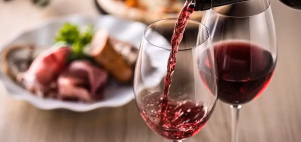 Uong loai nuoc nay thuong xuyen de gay ung thu vu