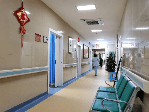 Lưu ý 6 địa điểm không nên đưa trẻ tới - Hình 3 Luu y 6 dia diem khong nen dua tre toi-Hinh-3