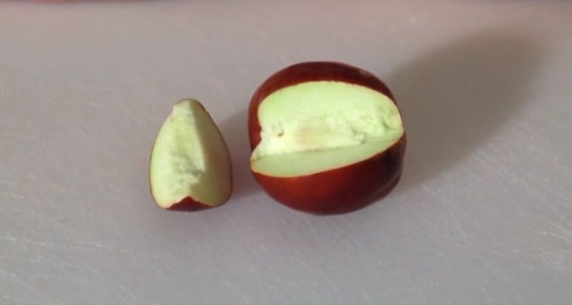 Hồng táo có thực nhiều công dụng như lời đồn? - Hình 3 Hong tao co thuc nhieu cong dung nhu loi don?-Hinh-3