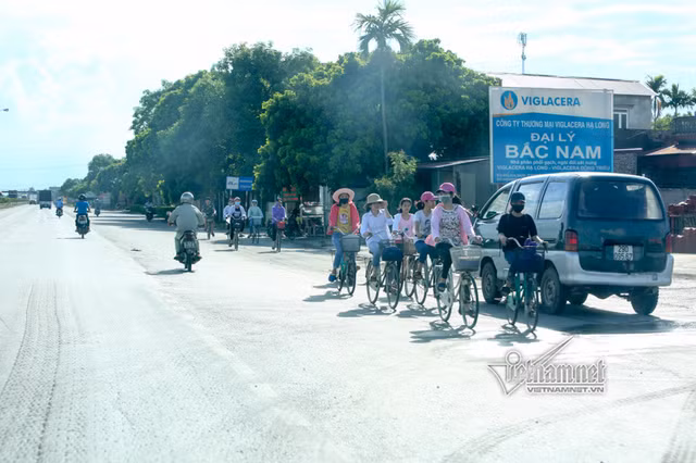 CSGT tiet lo nguyen nhan tai nan tham khoc o Hai Duong 6 nguoi chet-Hinh-15