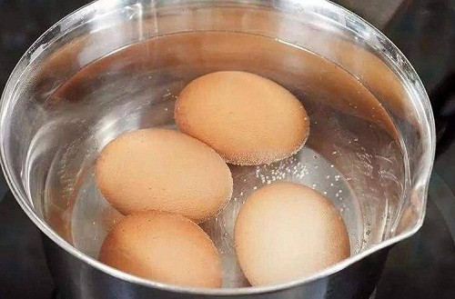 Dự trữ trứng sai cách khiến hai mẹ con ung thư gan - Hình 2 Du tru trung sai cach khien hai me con ung thu gan-Hinh-2