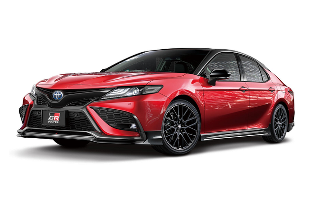 Toyota Camry 2021 thêm gói nâng cấp ngoại hình Toyota Camry 2021 them goi nang cap ngoai hinh