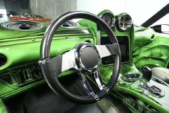 Ấn tượng Chevrolet Caprice 1989 “Người Khổng Lồ Xanh” chỉ 923 triệu đồng - Hình 4 An tuong Chevrolet Caprice 1989 “Nguoi Khong Lo Xanh” chi 923 trieu dong-Hinh-4