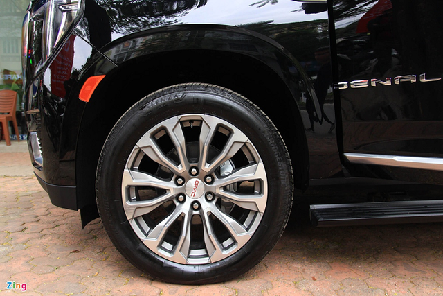 Chi tiết GMC Yukon XL Denali giá tới hơn 9 tỷ tại Việt Nam - Hình 4 Chi tiet GMC Yukon XL Denali gia toi hon 9 ty tai Viet Nam-Hinh-4