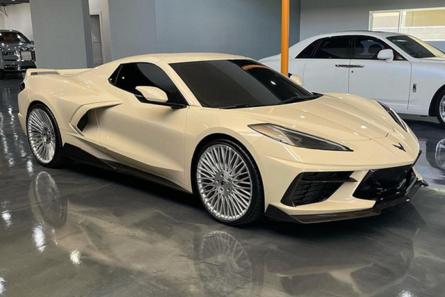 Siêu sao NBA sở hữu Chevrolet Corvette C8 Stingray đặc biệt Sieu sao NBA so huu Chevrolet Corvette C8 Stingray dac biet
