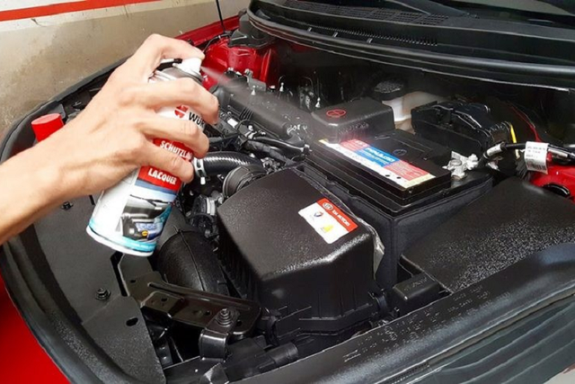 Mẹo vệ sinh khoang máy ôtô vừa sạch vừa nhanh - Hình 4 Meo ve sinh khoang may oto vua sach vua nhanh-Hinh-4