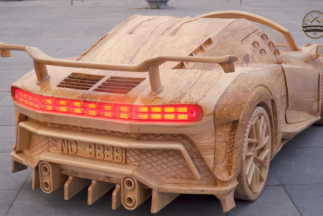 Ngắm Bugatti Centodieci tự chế cho con trai của ông bố Việt - Hình 5 Ngam Bugatti Centodieci tu che cho con trai cua ong bo Viet-Hinh-5