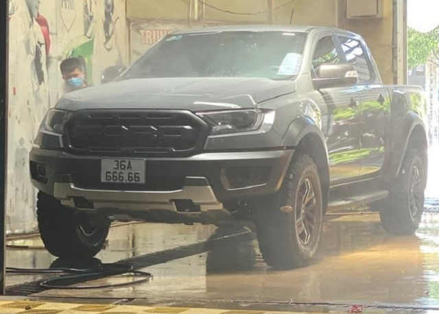 Chủ nhân xe Ford Ranger Raptor ở Thanh Hoá bốc trúng biển số siêu đẹp - Hình 2 Chu nhan xe Ford Ranger Raptor o Thanh Hoa boc trung bien so sieu dep-Hinh-2