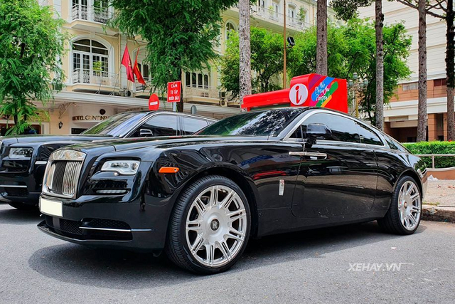 Rolls-Royce Wraith với nội thất siêu sang của Cường Đô la - Hình 6 Rolls-Royce Wraith voi noi that sieu sang cua Cuong Do la-Hinh-6