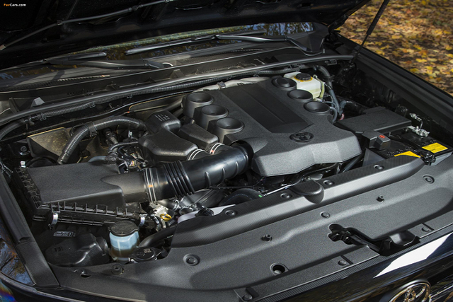 Toyota 4Runner 2013 nhập Mỹ, hơn 2 tỷ ở Sài Gòn có nên mua? - Hình 5 Toyota 4Runner 2013 nhap My, hon 2 ty o Sai Gon co nen mua?-Hinh-5