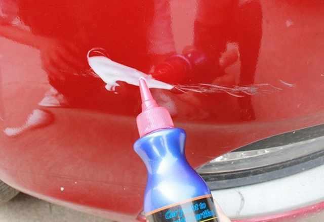 Dùng kem hay bút xóa có dọn sạch vết xước ôtô? - Hình 2 Dung kem hay but xoa co don sach vet xuoc oto?-Hinh-2