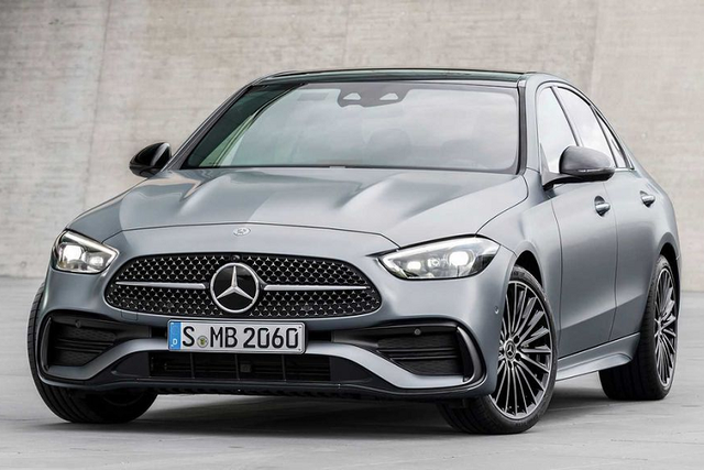 Chi tiết Mercedes-Benz C300 AMG 2022 giá từ 2,3 tỷ đồng Chi tiet Mercedes-Benz C300 AMG 2022 gia tu 2,3 ty dong