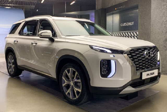 Ngắm Hyundai Palisade được đại lý chào bán giá hơn 2,5 tỷ đồng - Hình 2 Ngam Hyundai Palisade duoc dai ly chao ban gia hon 2,5 ty dong-Hinh-2