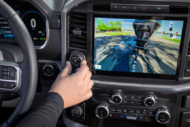 Ford F-150 2021 về Việt Nam giá không dưới 4 tỷ đồng - Hình 9 Ford F-150 2021 ve Viet Nam gia khong duoi 4 ty dong-Hinh-9