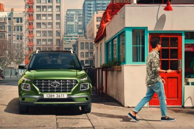 Cận cảnh Hyundai Venue 2022 vừa trình làng Can canh Hyundai Venue 2022 vua trinh lang