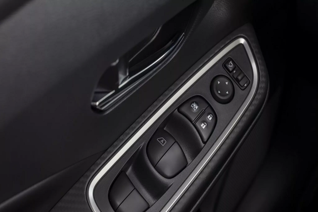 Nissan Almera 2021 có giá từ 469 triệu tại Việt Nam - Hình 6 Nissan Almera 2021 co gia tu 469 trieu tai Viet Nam-Hinh-6