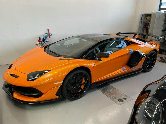 Siêu xe Lamborghini Aventador SVJ Roadster không dưới 28 tỷ về Việt Nam? - Hình 3 Sieu xe Lamborghini Aventador SVJ Roadster khong duoi 28 ty ve Viet Nam?-Hinh-3
