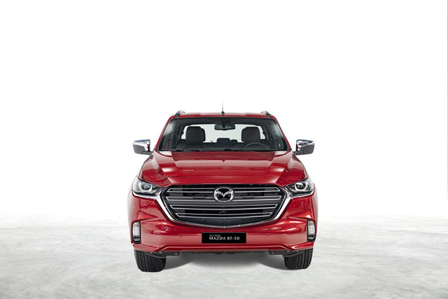 Ngắm Mazda BT-50 2021 giá khởi điểm 659 triệu đồng - Hình 2 Ngam Mazda BT-50 2021 gia khoi diem 659 trieu dong-Hinh-2