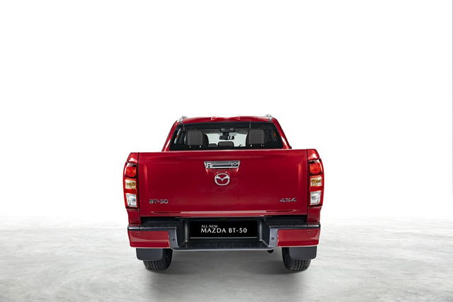 Ngắm Mazda BT-50 2021 giá khởi điểm 659 triệu đồng - Hình 5 Ngam Mazda BT-50 2021 gia khoi diem 659 trieu dong-Hinh-5