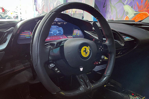 Ngắm Ferrari SF90 Stradale giá không dưới 40 tỷ tại Việt Nam - Hình 7 Ngam Ferrari SF90 Stradale gia khong duoi 40 ty tai Viet Nam-Hinh-7