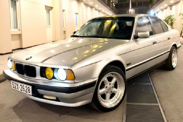 Xe sang BMW 525i giá chỉ hơn 150 triệu ở Sài Gòn Xe sang BMW 525i gia chi hon 150 trieu o Sai Gon