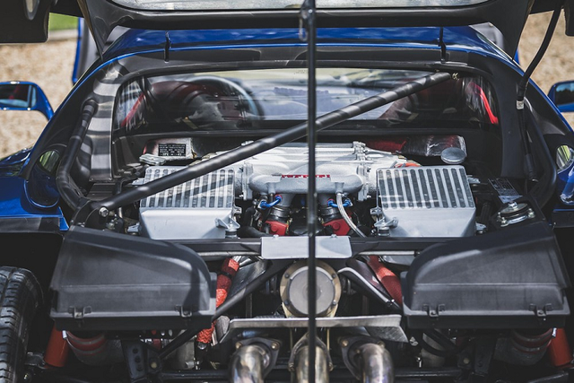 Siêu xe Ferrari F40 nổi tiếng nhất Anh quốc có giá kỷ lục 31,9 tỷ đồng - Hình 6 Sieu xe Ferrari F40 noi tieng nhat Anh quoc co gia ky luc 31,9 ty dong-Hinh-6