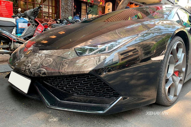 Lamborghini Huracan với khoác hoa văn độc nhất Sài Gòn - Hình 4 Lamborghini Huracan voi khoac hoa van doc nhat Sai Gon-Hinh-4