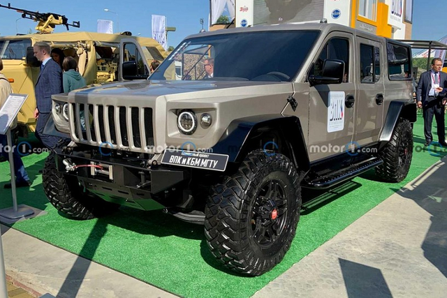 Cận cảnh Hummer hàng khủng giá rẻ của người Nga Can canh Hummer hang khung gia re cua nguoi Nga