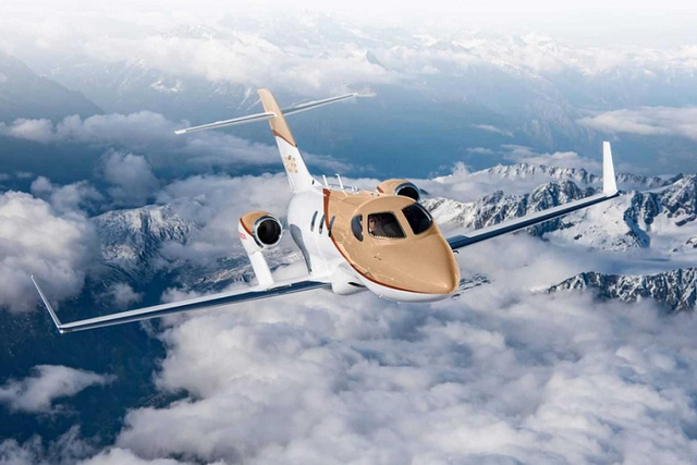 Cận cảnh mẫu phản lực HondaJet Elite S Can canh mau phan luc HondaJet Elite S
