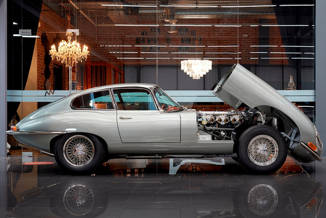Chi tiet sieu xe Jaguar E-Type dien phong cach 1961 gia tu 13,4 ty dong-Hinh-3