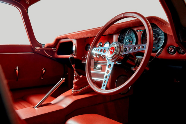 Chi tiet sieu xe Jaguar E-Type dien phong cach 1961 gia tu 13,4 ty dong-Hinh-5