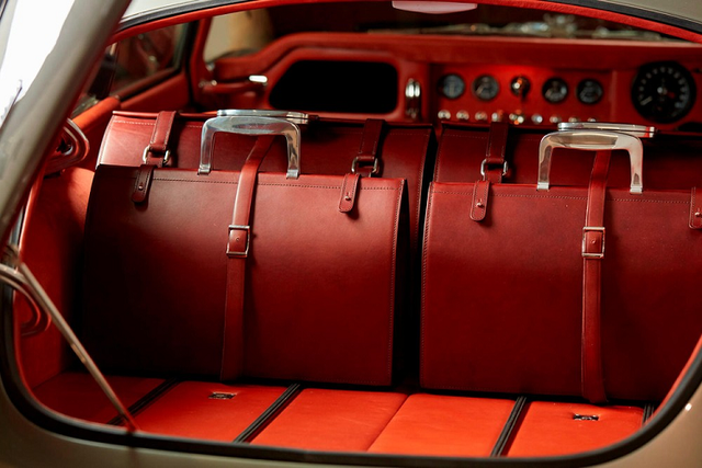 Chi tiet sieu xe Jaguar E-Type dien phong cach 1961 gia tu 13,4 ty dong-Hinh-6