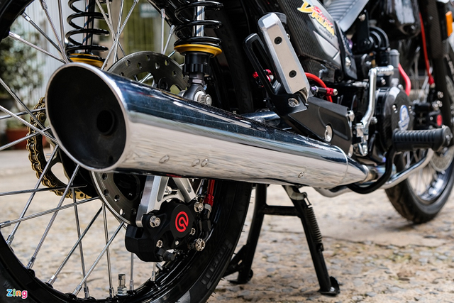 Honda Dream huyền thoại được dân chơi Sài Gòn chi hơn 100 triệu độ lại - Hình 8 Honda Dream huyen thoai duoc dan choi Sai Gon chi hon 100 trieu do lai-Hinh-8