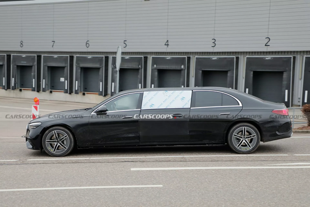 Độc lạ Mercedes E-Class bản 6 cửa - Hình 4 Doc la Mercedes E-Class ban 6 cua-Hinh-4