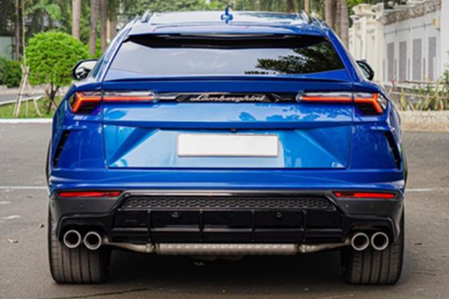 Đại gia Sài thành bán lỗ 10 tỷ chiếc Lamborghini Urus đã mua 4 năm - Hình 7 Dai gia Sai thanh ban lo 10 ty chiec Lamborghini Urus da mua 4 nam-Hinh-7