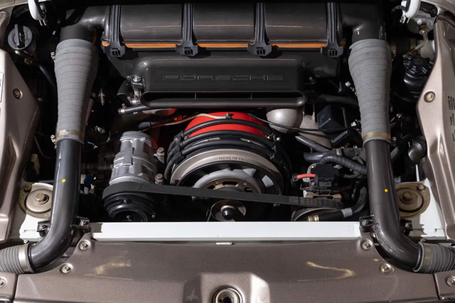 Porsche 959 Speedster 1987 độc nhất lên sàn với 44,1 tỷ đồng - Hình 9 Porsche 959 Speedster 1987 doc nhat len san voi 44,1 ty dong-Hinh-9