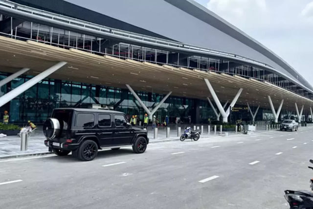 Honda Civic Type R và Mercedes-AMG G63 "biển cặp" của biker Sài thành - Hình 3 Honda Civic Type R va Mercedes-AMG G63