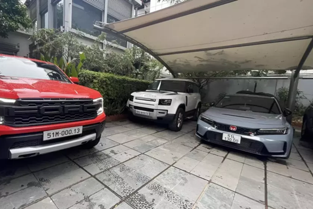 Honda Civic Type R và Mercedes-AMG G63 "biển cặp" của biker Sài thành - Hình 7 Honda Civic Type R va Mercedes-AMG G63