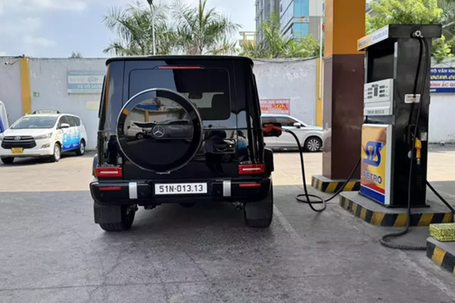 Honda Civic Type R và Mercedes-AMG G63 "biển cặp" của biker Sài thành - Hình 4 Honda Civic Type R va Mercedes-AMG G63